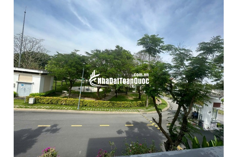 BÁN NHÀ BIỆT THỰ GÓC 2 MẶT TIỀN VIEW CÔNG VIÊN - HỒ BƠI DỰ ÁN LOVERA PARK KHANG ĐIỀN BÌNH CHÁNH (VIEW ĐẸP)